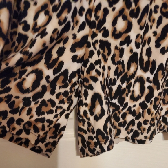 NWT- Anne Klein Animal Print Romper - Picture 3 of 10